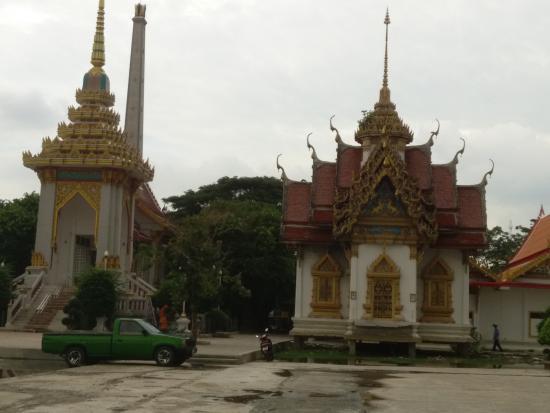 Tempio Wat King Kaew